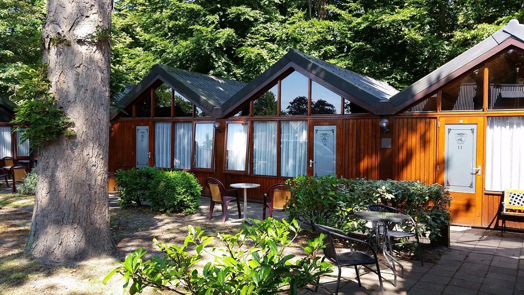 Motel Oostvoorne Bilik gambar