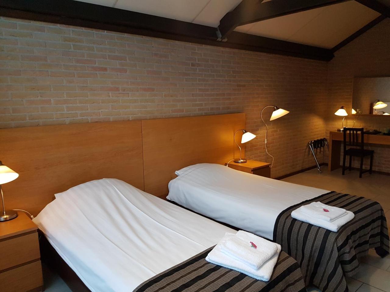 Motel Oostvoorne Luaran gambar