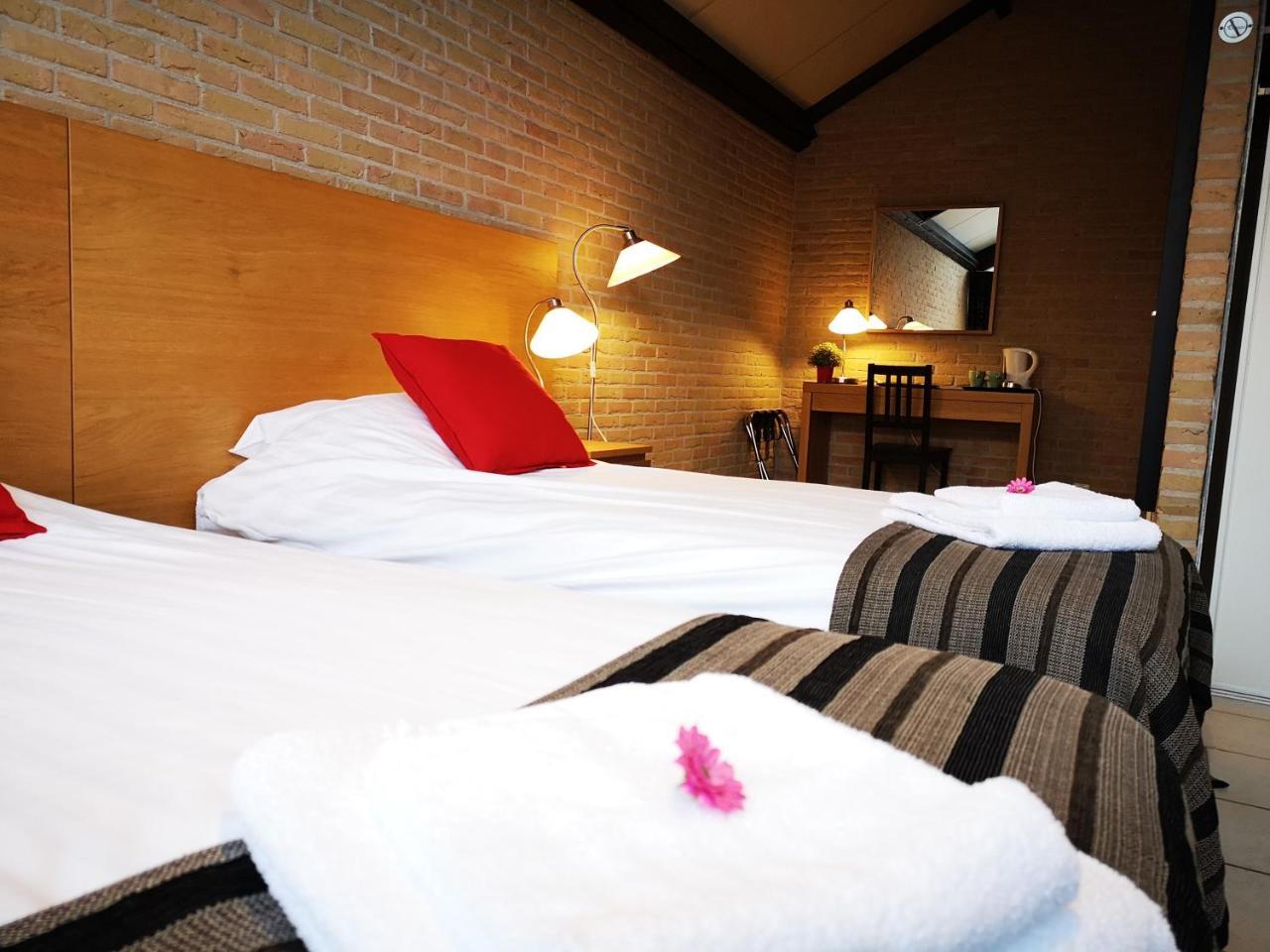 Motel Oostvoorne Luaran gambar